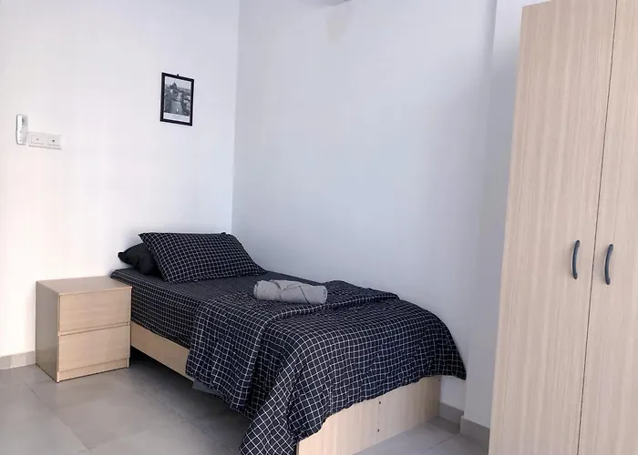 Lt Home 1