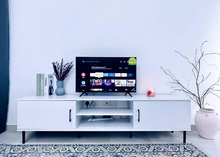 Lt Home 1